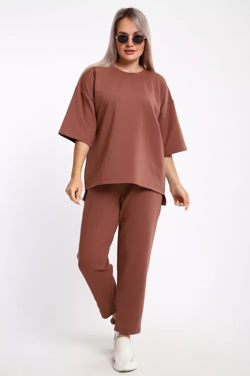 651 Костюм женский