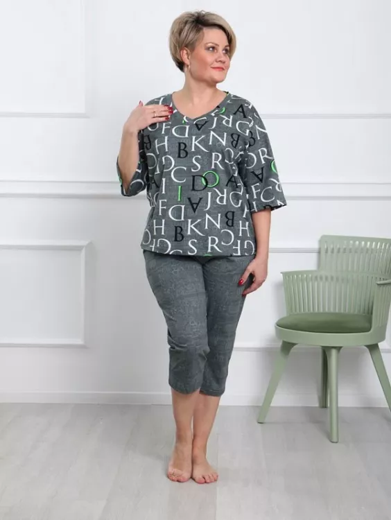 Костюм женский с бриджами 625936