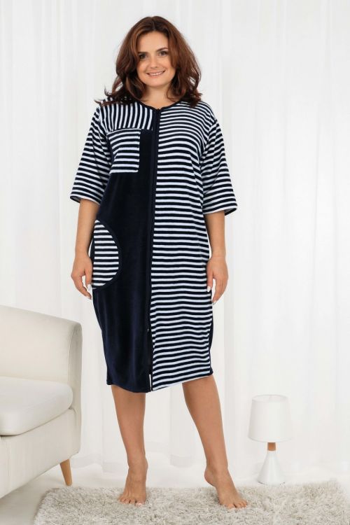 Халат 21535 велюровый полоска последний размер