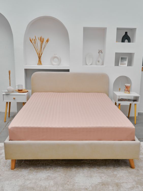Простыня Микрофибра Страйп на резинке - Пудра