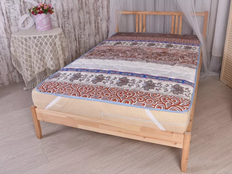 Наматрасник синтепон п/э