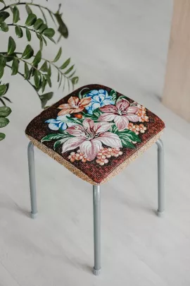 Сидушка на табурет квадратная 32х32