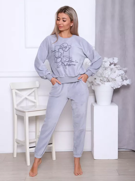 Костюм велюровый Прелесть (серый)